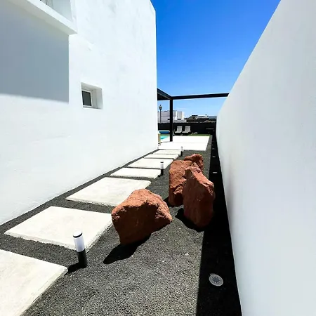Julieta Lanzarote Villa